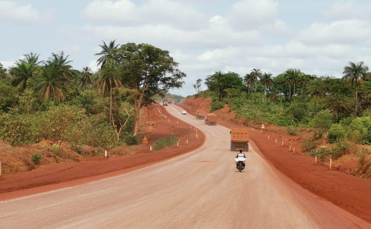 Africa's Largest Bauxite Producer Stabilizes 41 km Haul Road